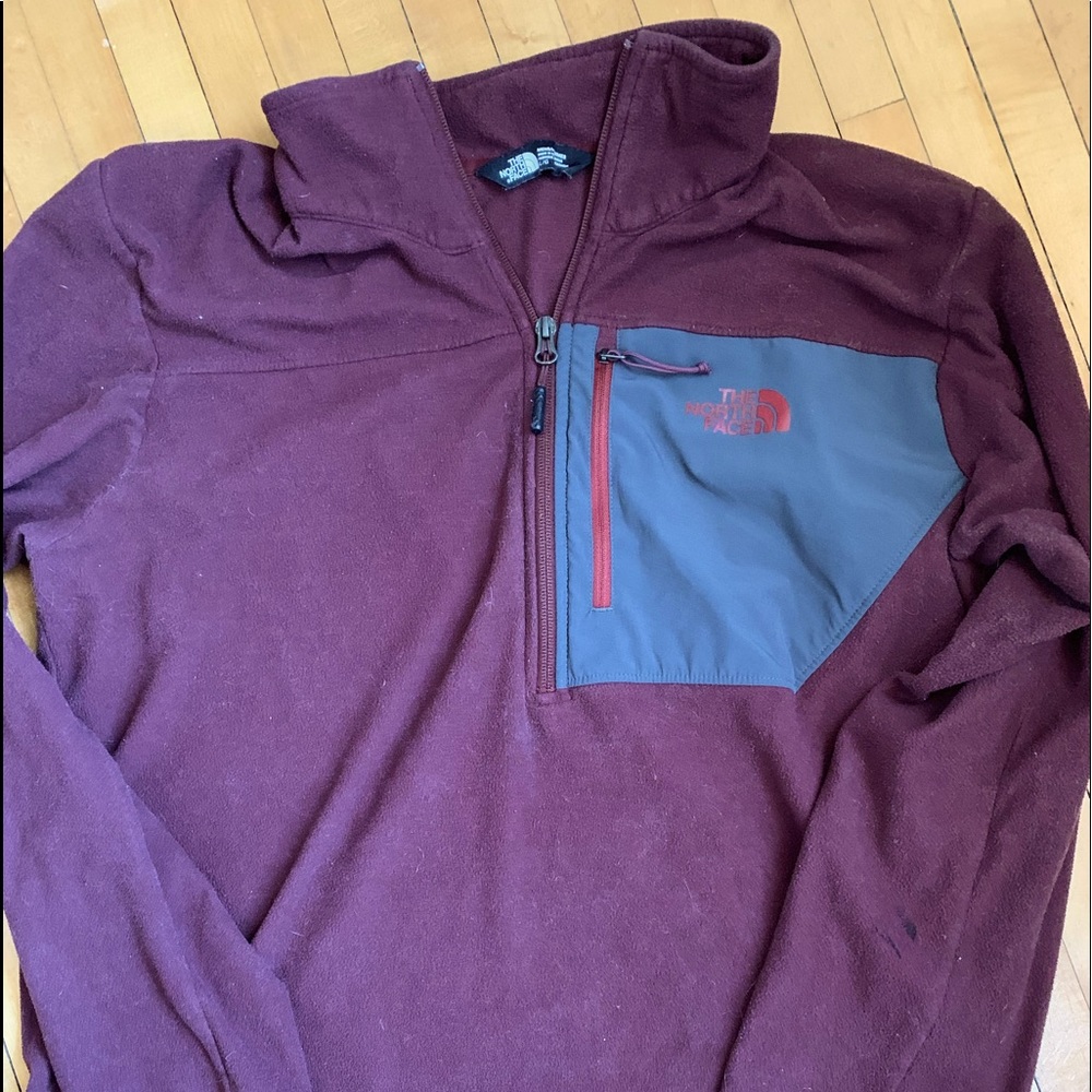 Size L North Face maroon and gray classic fleece